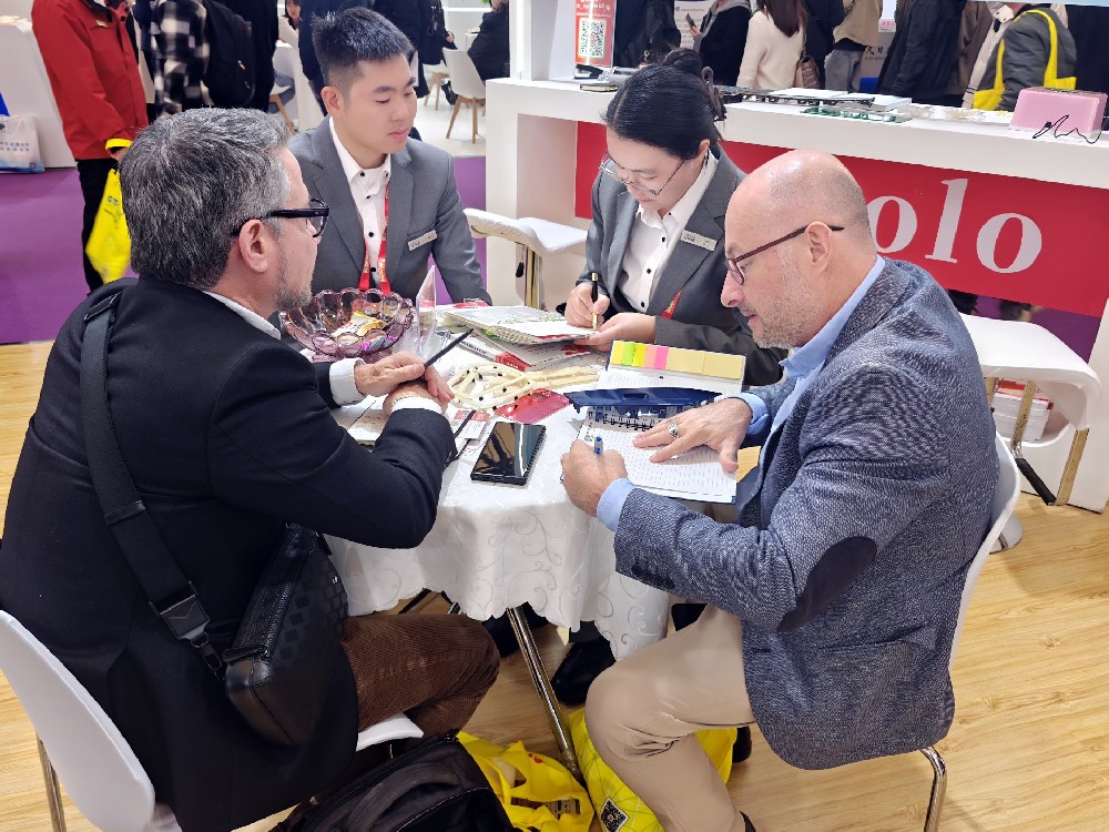 藍(lán)柯路2025年上海涂料展精彩現(xiàn)場(chǎng)