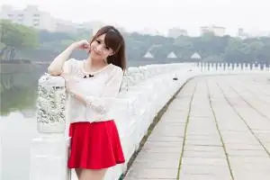 女人颧骨高真的克夫么