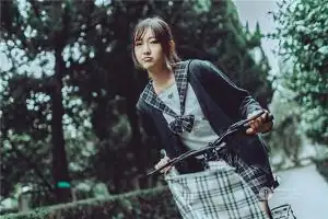 眼皮跳是怎么回事
